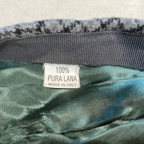 Elegant Italian made cap size 7 3/8 - Picture 4 of 4